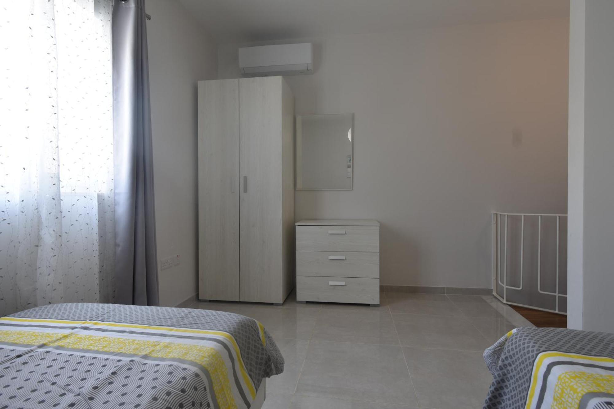 Marbella Holiday Apartments - Seafront - Wifi Marsaskala Szoba fotó